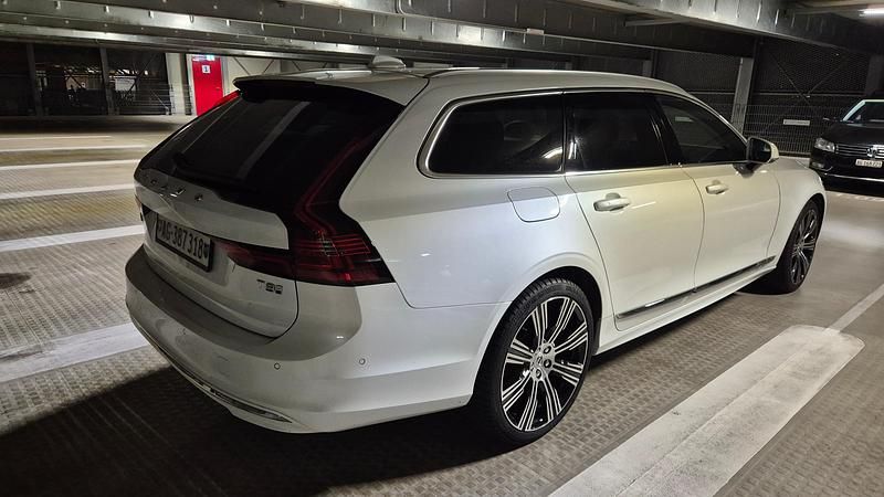 Gebraucht Volvo V90 Ultimate 455 PS (334 kW) 2023 Kombi