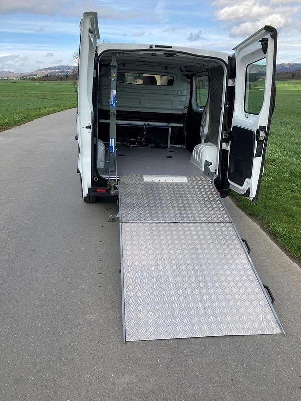 Gebraucht 2018 Renault Trafic Business Van / Kleinbus | CHF 23’980 - Bild 1/4