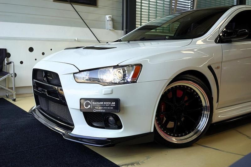 Gebraucht Mitsubishi Lancer 353 PS (259 kW) 2012 Limousine