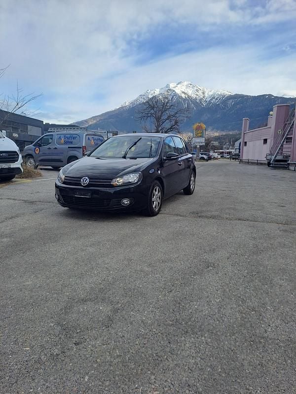 Gebraucht VW Golf VI Trendline 122 PS (89 kW) 2009 Kleinwagen