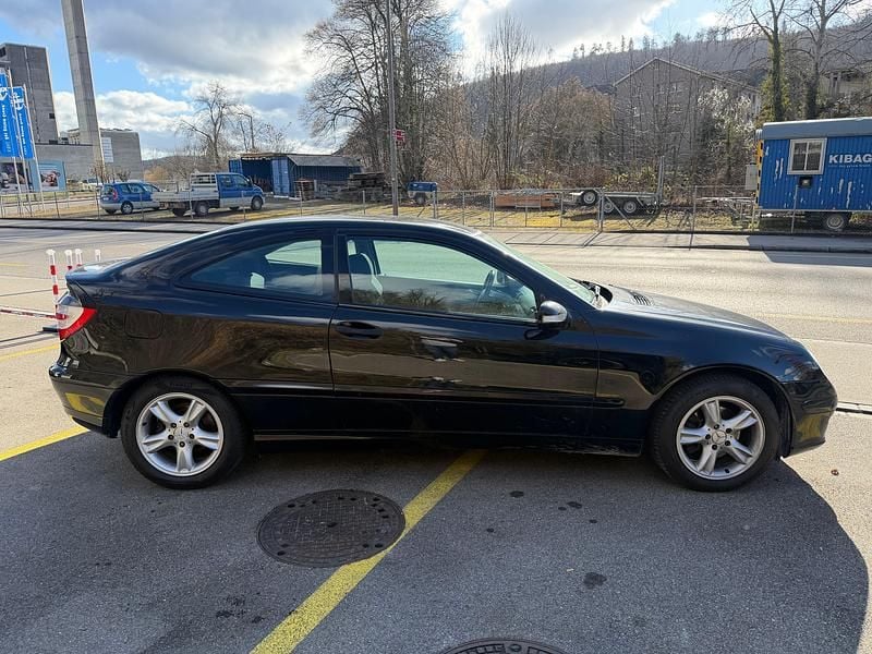 Gebraucht Mercedes C180 143 PS (105 kW) 2007