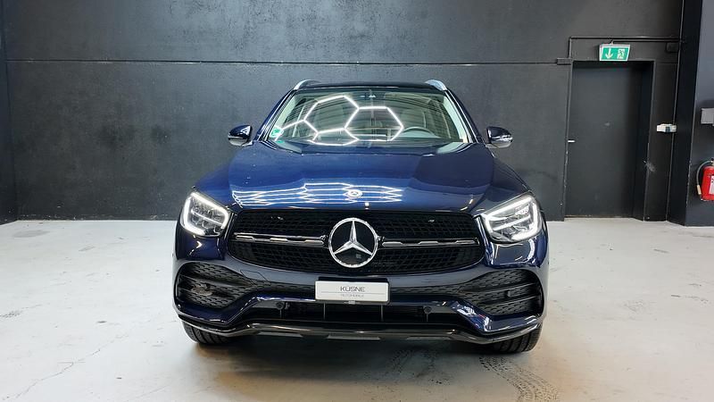 Gebraucht 2021 Mercedes GLC300e AMG line | CHF 52’900 (Teuer) - Bild 1/4