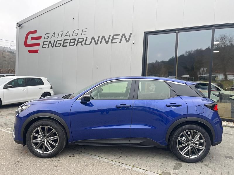 Neu Lexus LBX Impression Line 136 PS (100 kW) 2025 SUV