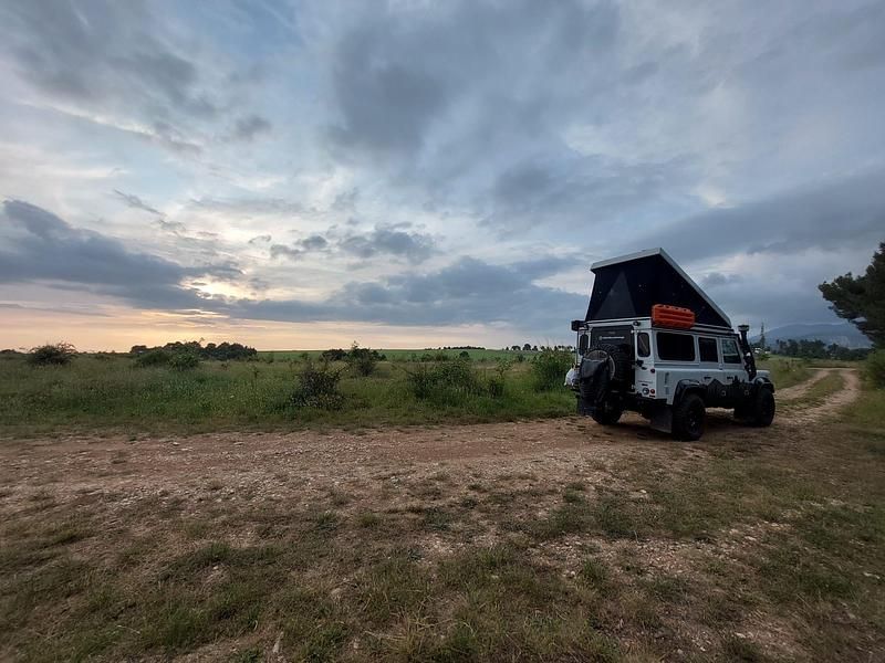 Gebraucht Land Rover Defender 122 PS (89 kW) 2011 SUV
