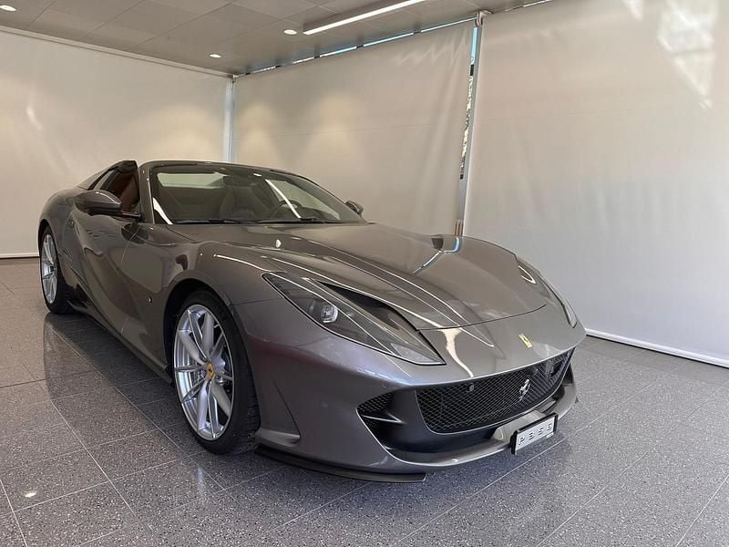 Gebraucht Ferrari 812 796 PS (585 kW) 2022