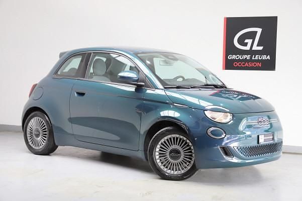 Blau Gebraucht 2023 Fiat 500e Kleinwagen | CHF 16’900 (Superpreis) - Bild 1/4