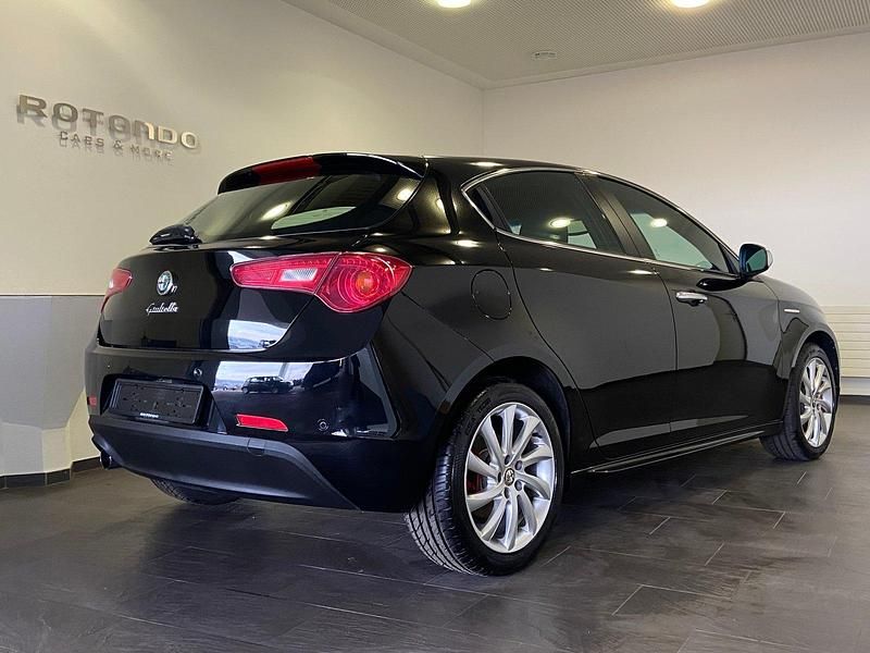 Gebraucht Alfa Romeo Giulietta 170 PS (125 kW) 2012 Limousine