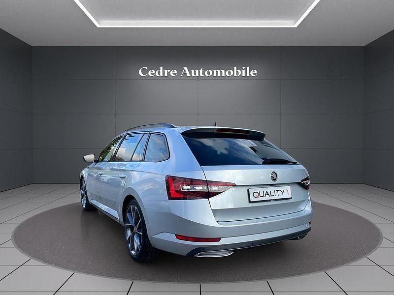 Gebraucht Skoda Superb Ambition 190 PS (139 kW) 2016 Kombi