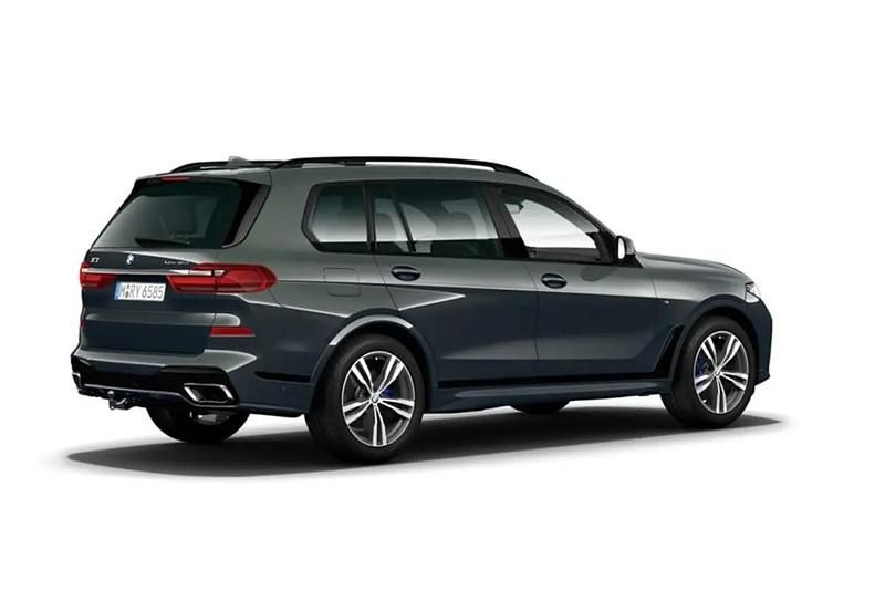 Gebraucht BMW X7 340 PS (250 kW) 2026 Gray SUV