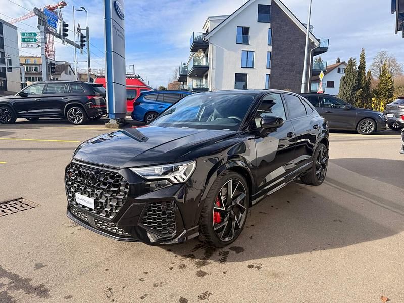 Gebraucht 2024 Audi RS Q3 Sportback Ambiente 400 PS SUV – 8132 Egg bei ...