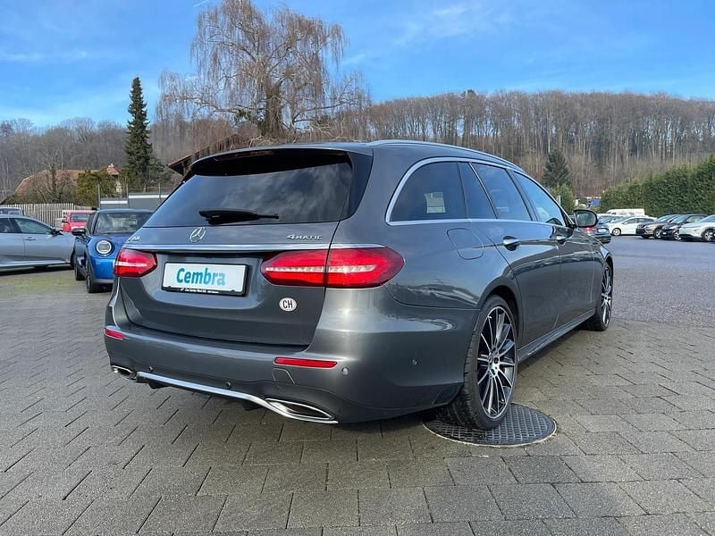 Gebraucht Mercedes E450 AMG line 367 PS (269 kW) 2020