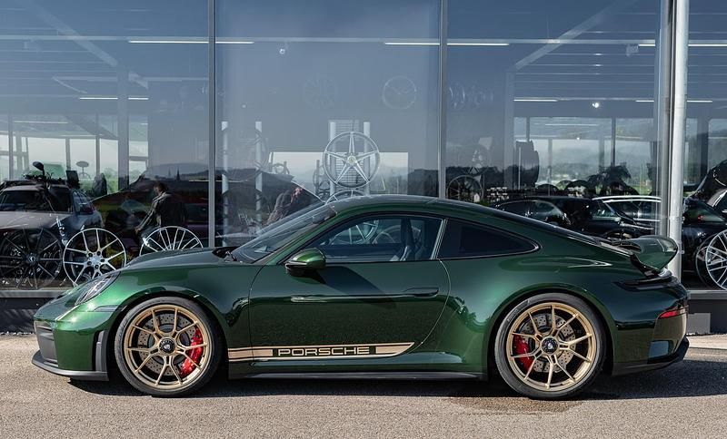 Neu 2025 Porsche 911 Carrera | CHF 238’950 - Bild 1/4