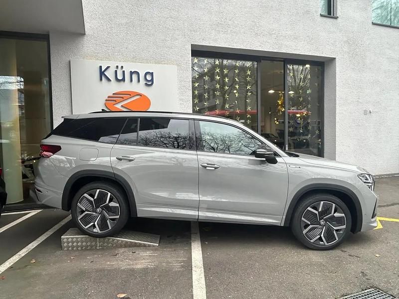 Neu Skoda Kodiaq SportLine 205 PS (150 kW) 2025 Gray SUV