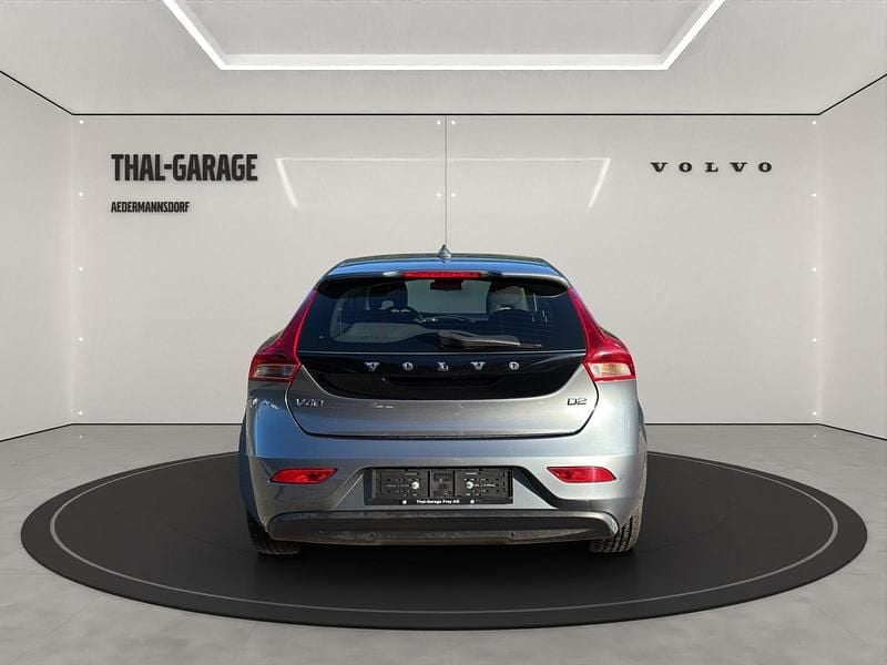 Gebraucht Volvo V40 Kinetic 120 PS (88 kW) 2016 Grau Kombi