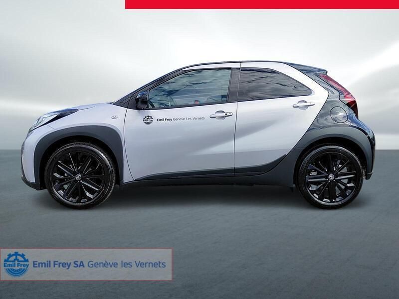 Neu Toyota Aygo X Edition 72 PS (52 kW) 2025 Grau SUV