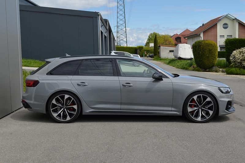 Gebraucht Audi RS4 Design 450 PS (330 kW) 2019 Kombi