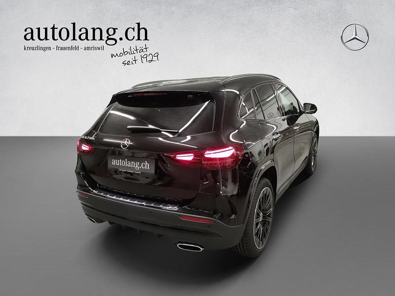 Gebraucht Mercedes GLA250 AMG line 218 PS (160 kW) 2024 SUV