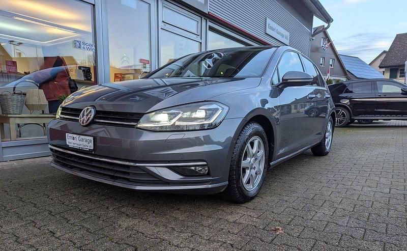 Gebraucht VW Golf VII Highline 150 PS (110 kW) 2017 Limousine