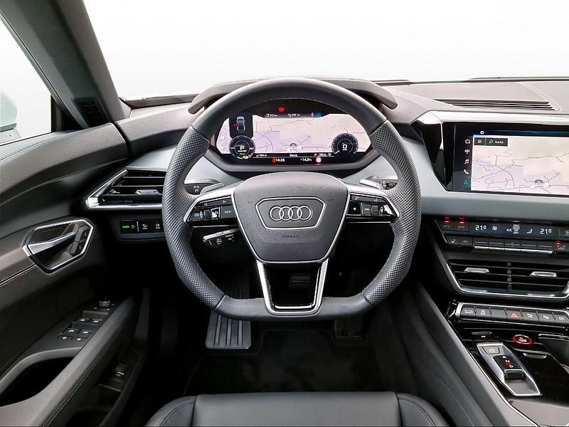 Gebraucht Audi e-tron GT quattro Comfort 350 kW (476 PS) 2021 Weiss Limousine