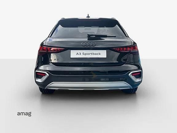 Neu Audi A3 Ambiente 150 PS (110 kW) 2025 Mythosschwarz metallic Limousine