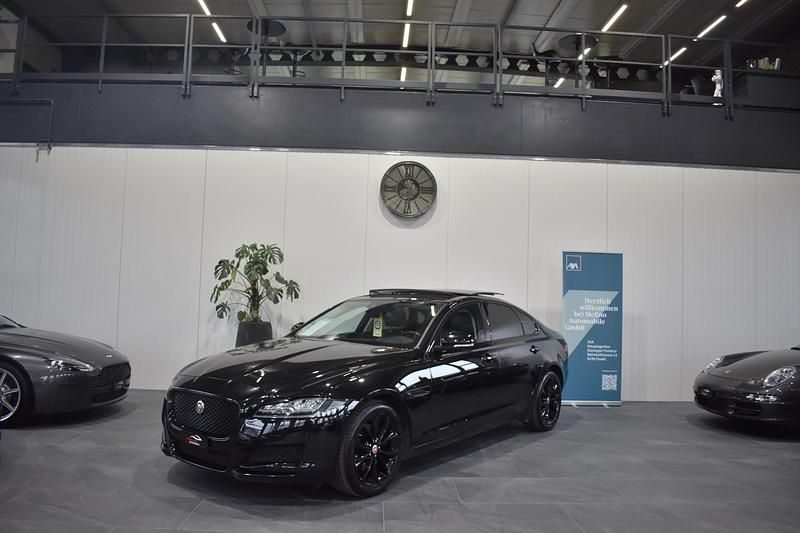 Gebraucht Jaguar XF Portfolio 241 PS (177 kW) 2017