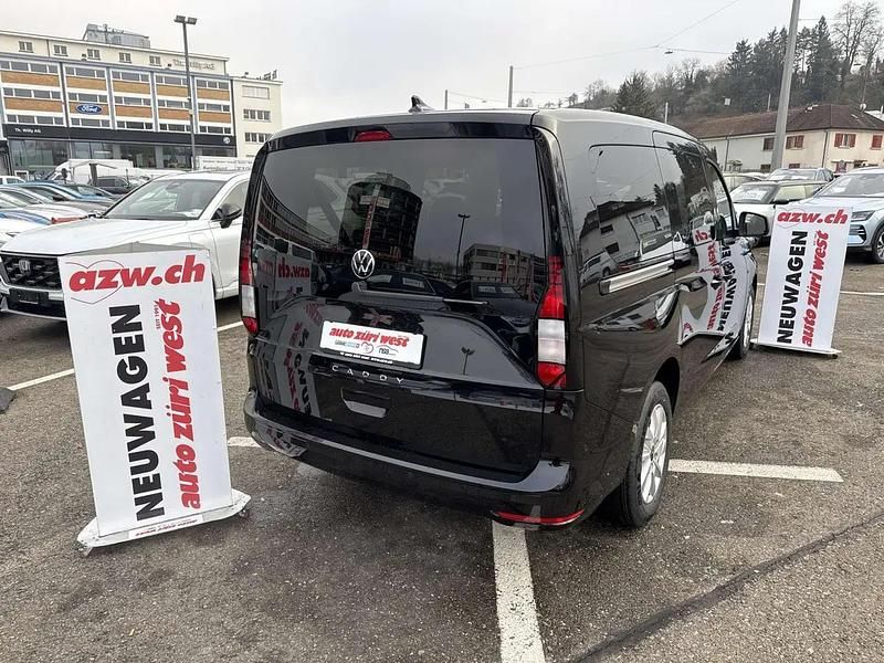 Neu VW Caddy Maxi 116 PS (85 kW) 2026 Schwarz Van / Kleinbus