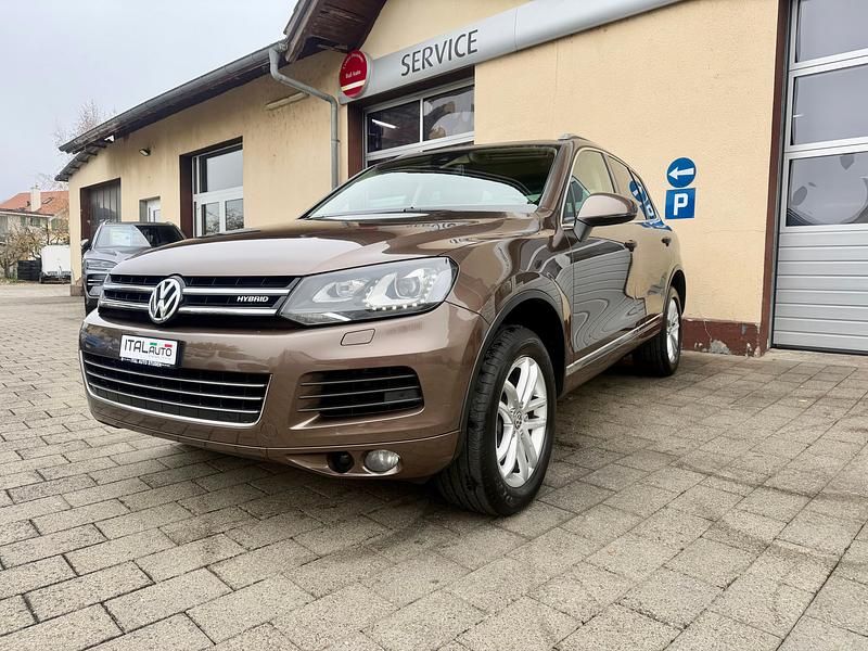 Gebraucht VW Touareg 333 PS (244 kW) 2011 SUV