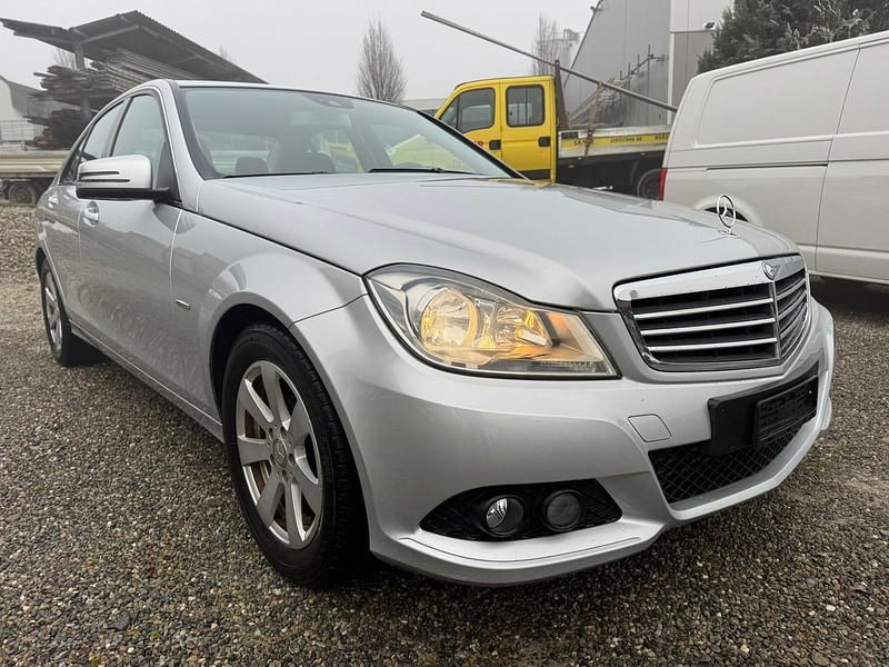 Gebraucht Mercedes C200 136 PS (100 kW) 2011