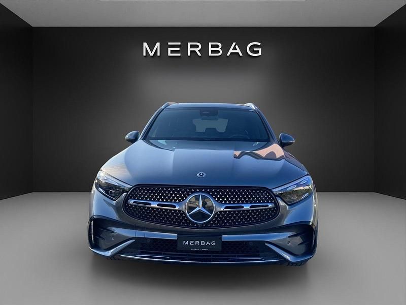 Gebraucht Mercedes GLC200 204 PS (150 kW) 2022 SUV