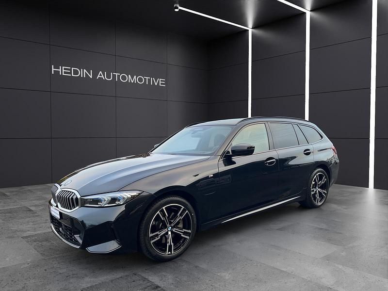 Schwarz Gebraucht 2025 BMW 330e Comfort Edition Kombi | CHF 49’900 (Etwas zu teuer) - Bild 1/4