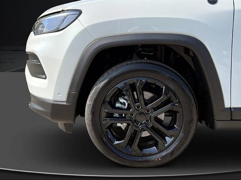 Neu Jeep Compass North 131 PS (96 kW) 2025 SUV