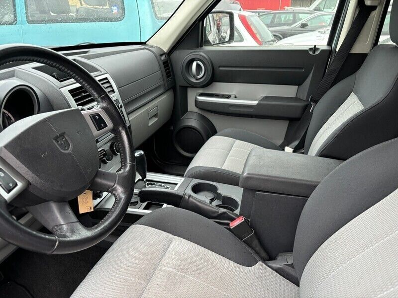 Gebraucht Dodge Nitro SXT 177 PS (130 kW) 2008 SUV