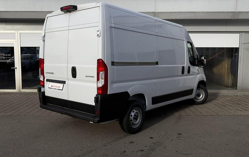 Neu Citroën Jumper 140 PS (102 kW) 2026 Van / Kleinbus