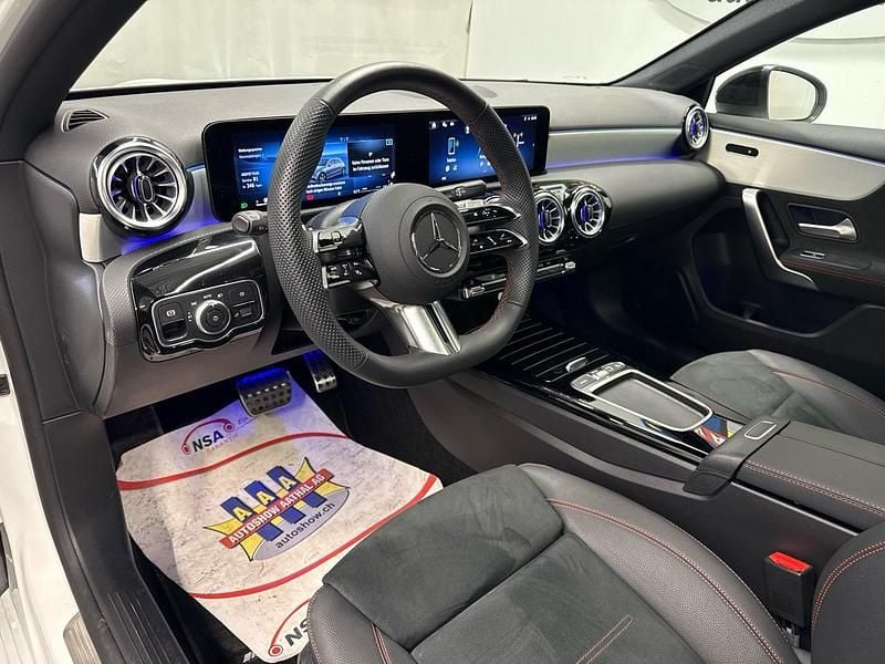 Gebraucht Mercedes A200 AMG line 163 PS (119 kW) 2025