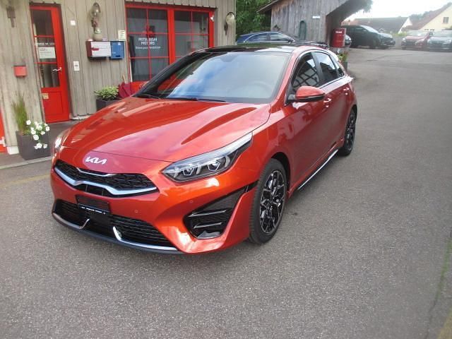 Gebraucht Kia Ceed GT-Line 140 PS (102 kW) 2024 Kleinwagen