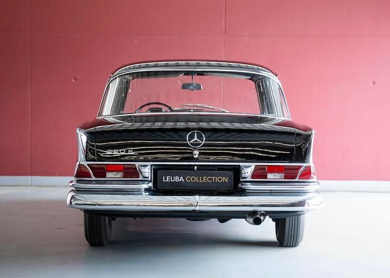 Gebraucht Mercedes 220 112 PS (82 kW) 1963 Limousine