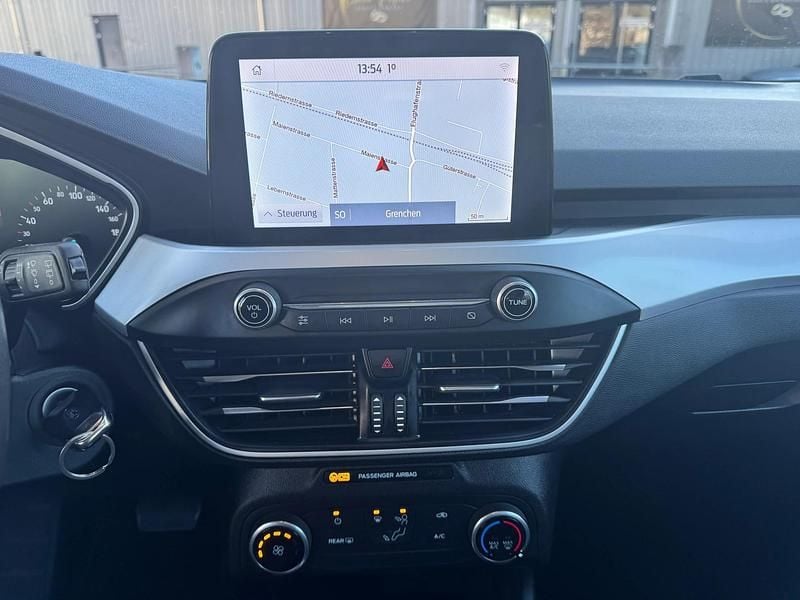 Gebraucht Ford Focus Business Edition 120 PS (88 kW) 2019