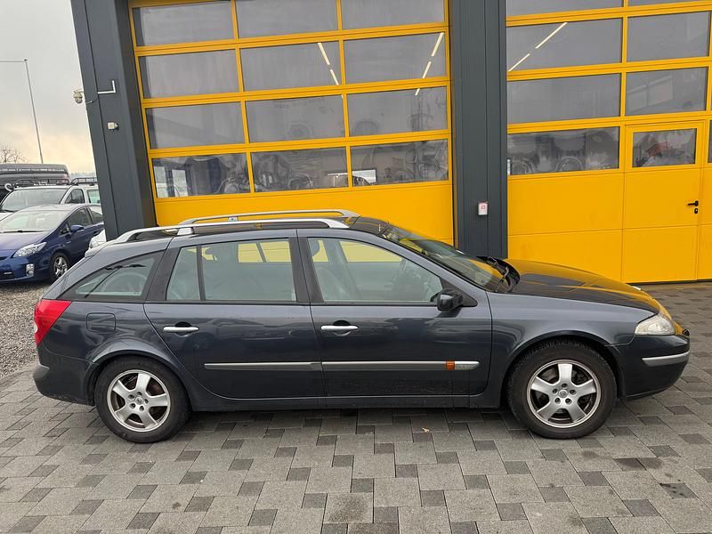 Gebraucht Renault Laguna GrandTour Initiale 208 PS (152 kW) 2001 Kombi