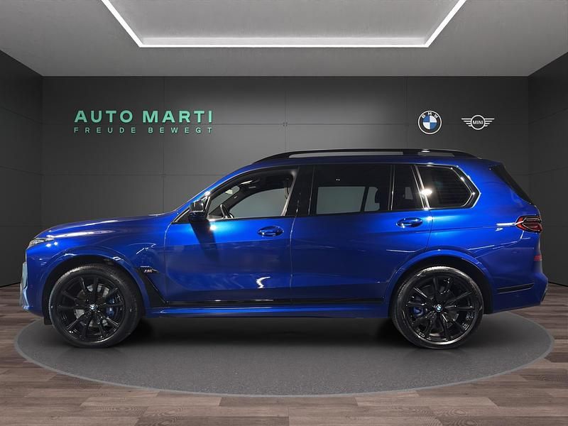 Gebraucht BMW X7 M Sport 530 PS (389 kW) 2024 Blau SUV