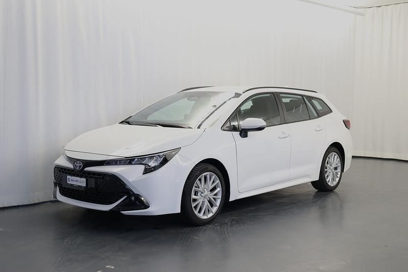 Gebraucht Toyota Corolla Comfort 140 PS (102 kW) 2025 Weiss Kombi