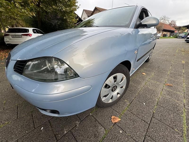 Gebraucht 2003 Seat Ibiza | CHF 2’900 (Fairer Preis) - Bild 1/4