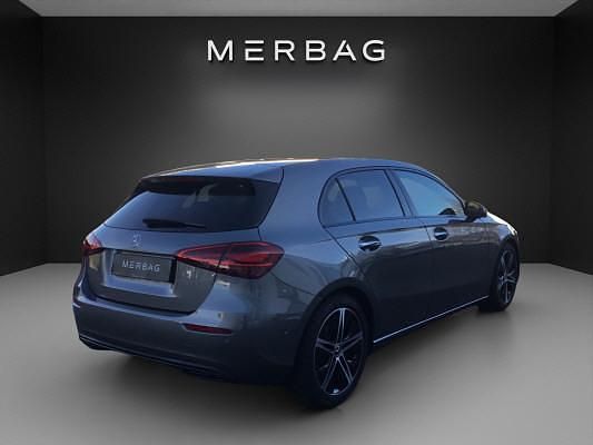 Gebraucht Mercedes A180 136 PS (100 kW) 2024 Grau Limousine