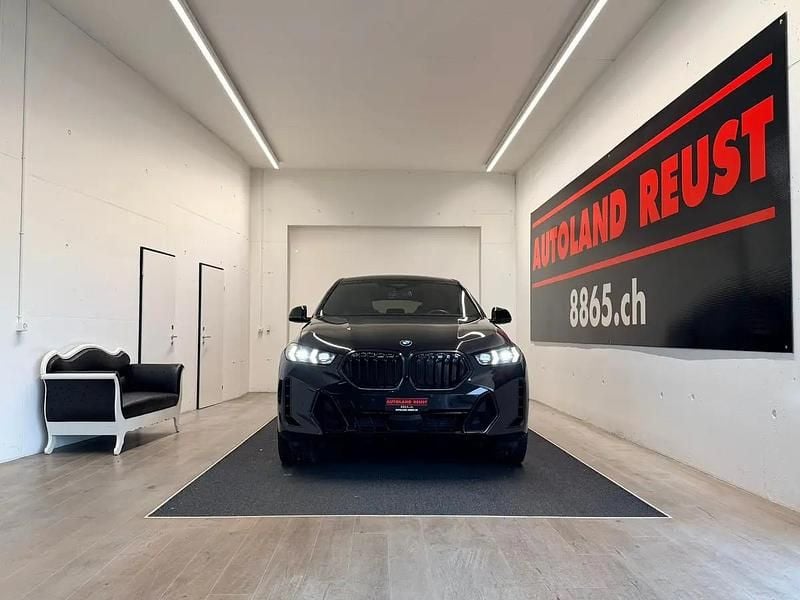 Gebraucht BMW X6 M Sport 340 PS (250 kW) 2026 Schwarz SUV