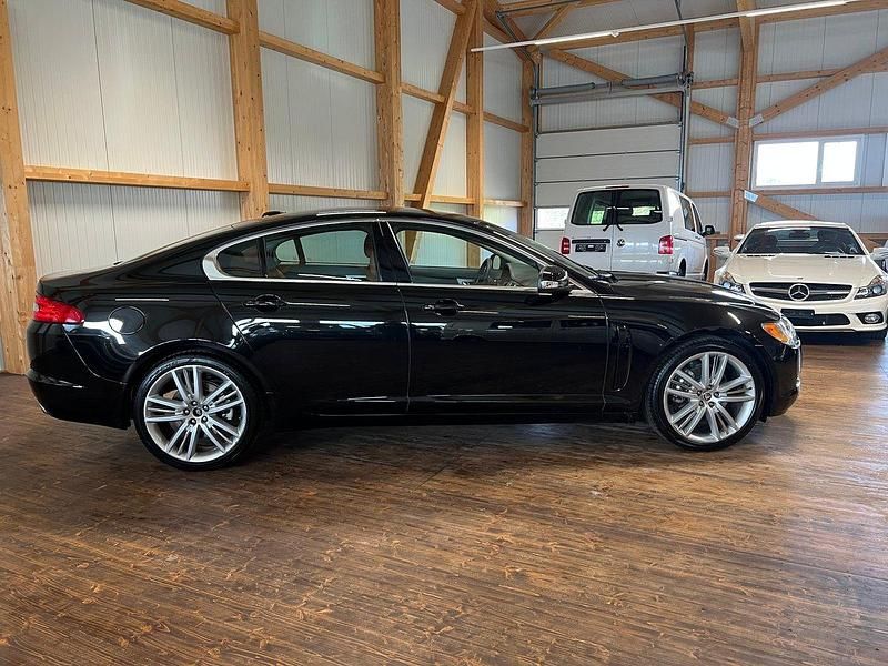 Gebraucht Jaguar XF Premium Luxury 298 PS (219 kW) 2009 Limousine
