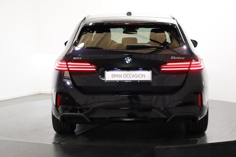 Gebraucht BMW 520 Comfort Edition 208 PS (152 kW) 2024 Schwarz Kombi