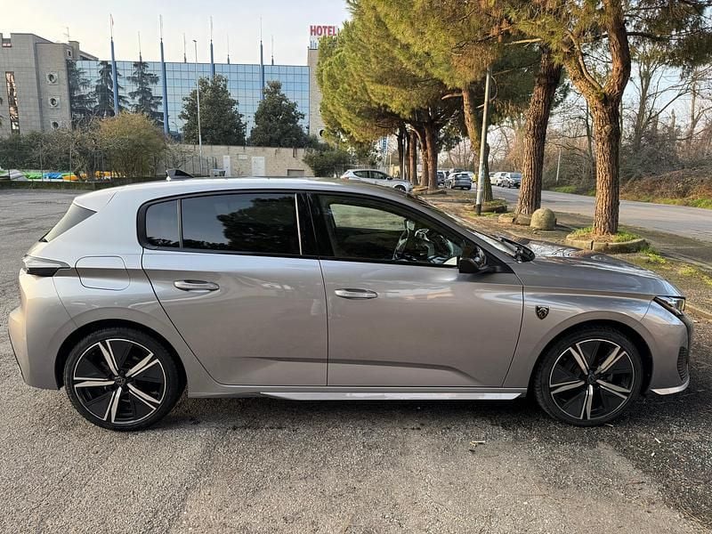 Gebraucht Peugeot 308 GT 130 PS (95 kW) 2023