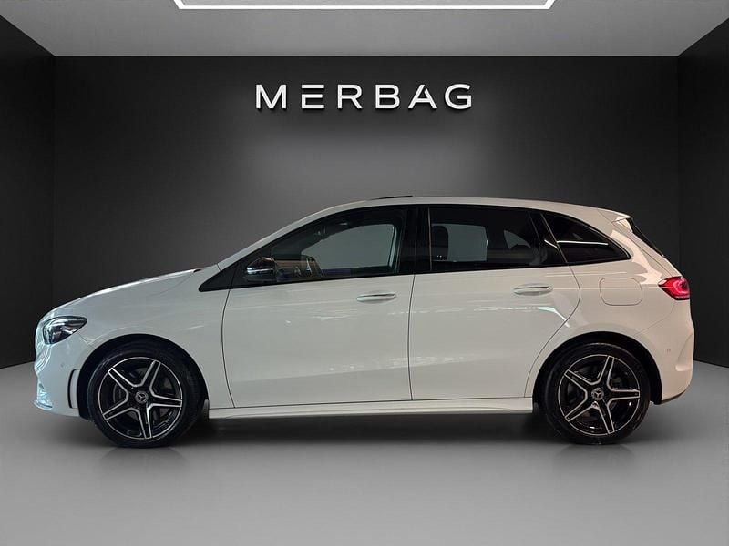 Gebraucht Mercedes B250e AMG line 160 PS (117 kW) 2022 Weiss Van / Kleinbus