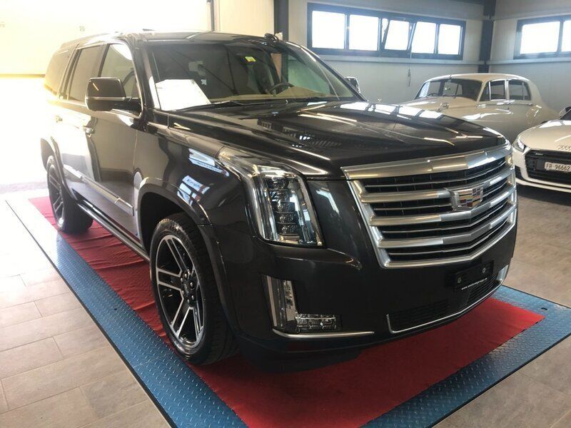Gebraucht Cadillac Escalade 426 PS (313 kW) 2016 SUV