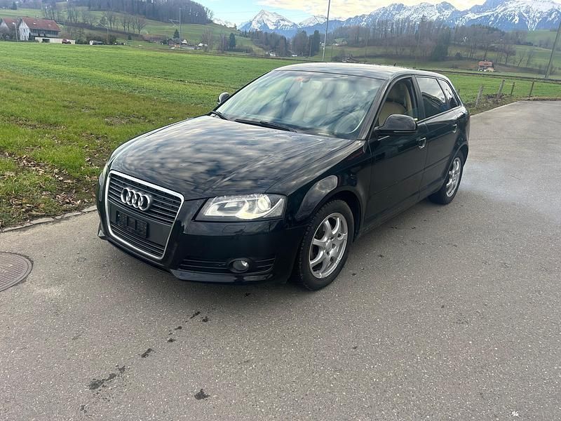 Gebraucht 2010 Audi A3 Ambiente | CHF 3’900 (Superpreis) - Bild 1/4