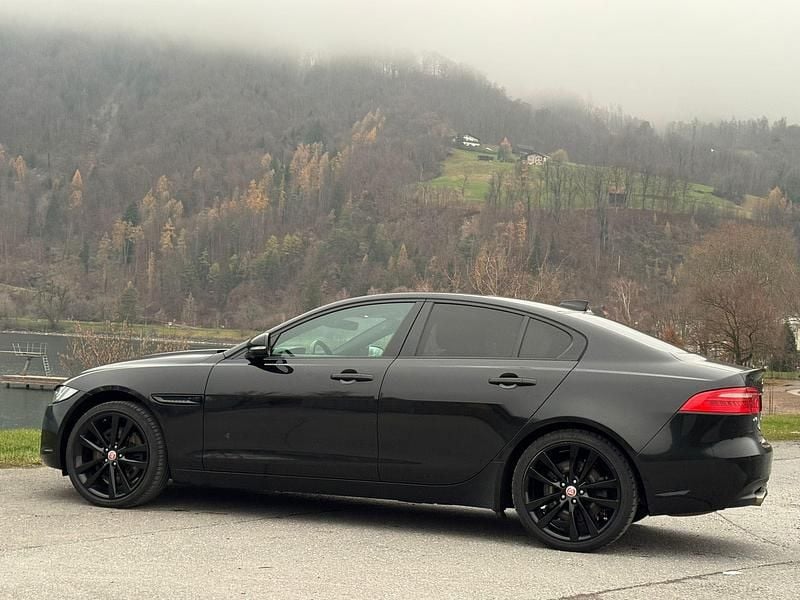 Gebraucht Jaguar XE Prestige 300 PS (220 kW) 2019 Limousine